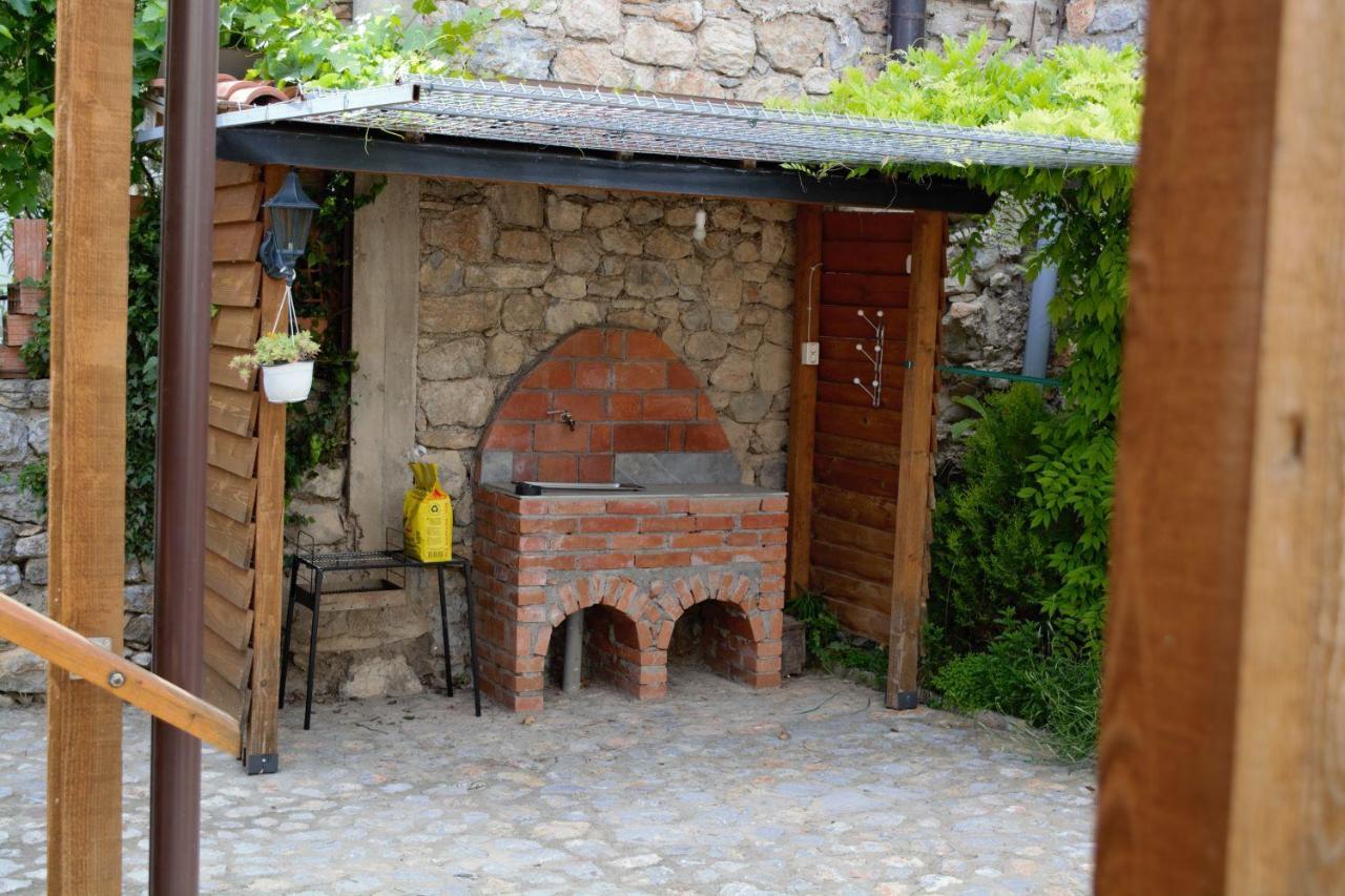 Villa Scandik Ohrid Bagian luar foto
